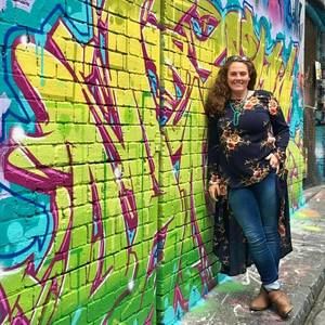 Meet your Posher, Sally